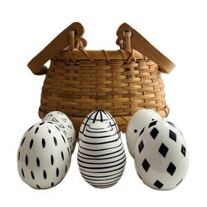Vintage Handmade Gathering Basket & 6 Ceramic Eggs